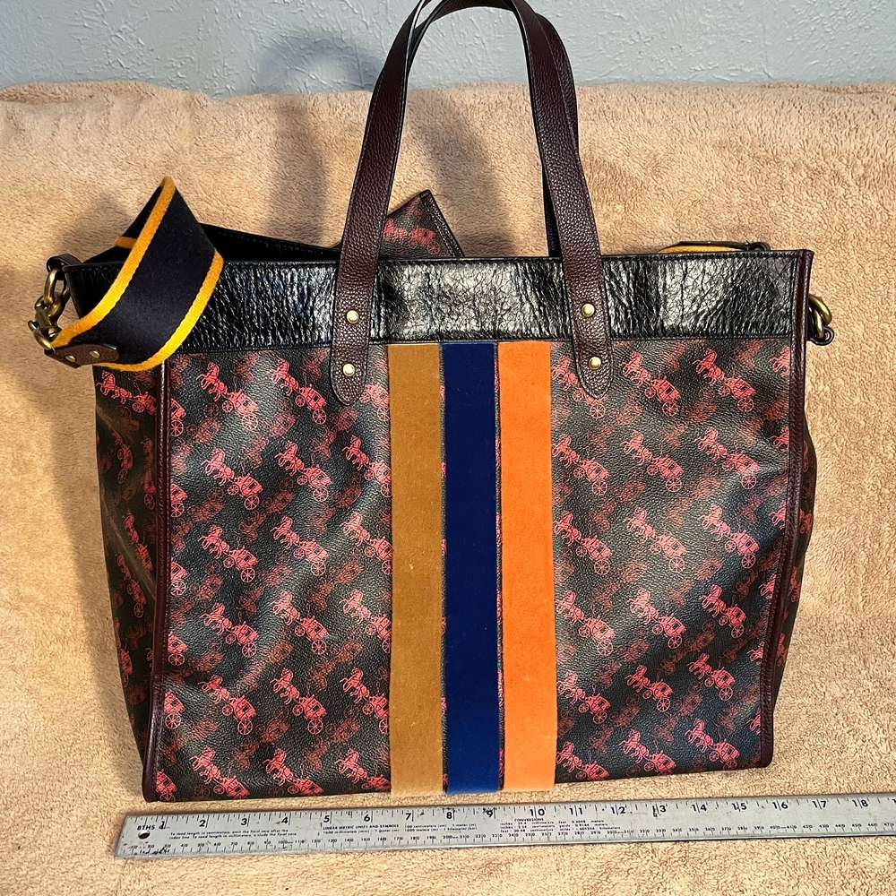 Coach Field Tote 40 With Horse and Carriage Print And Varsity Stripe